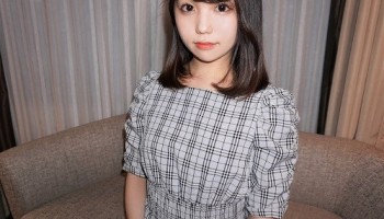 [fc2-ppv 1766596]【無】最速完売御礼！【100個限定2980→1480pt!】SNSに「私の処女売ります」と書き込み！会いに行ったらヤバイ衝撃映像撮れました♥️初挿入♥️初中出し♥