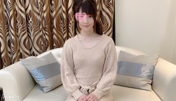 [fc2-ppv 1807259]１８歳の元地下アイドル。色白な肌と未成熟な身体、枕営業したプロデューサーから教わった得意のフェラで暴発寸前に。 ピンク色の綺麗なパイパンマンコにたっぷり中出し。 FC2-PPV-1807259