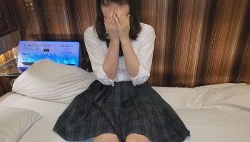 FC2PPV-1518126 夏休み〇で処女喪失からハメ撮り