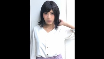 FC2PPV-1579129 アイドル目指して奮闘中の19歳　緊張と戸惑いの初めての中出し