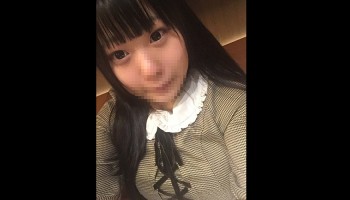 FC2PPV-1728678 Loli巨乳パイパン現役女子大生の生ハメ中出しガチヤバ映像☆本気イキの敏感まんこに串刺し鬼ピス大量種付け